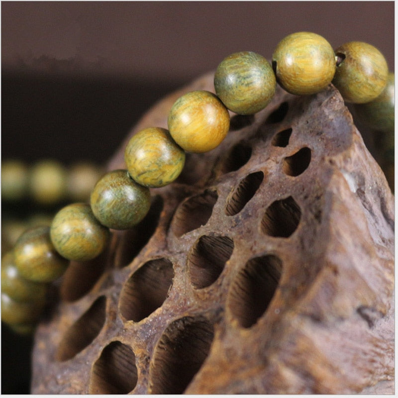Buddhist 8mm 108 Natural Green Sandalwood Prayer Malas Bracelets Fragrant Wooden Verawood Beads Necklace Free Shipping