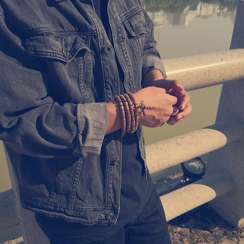 Natural Wood Mala Bead Yoga Bracelet Lucky Mens Buddha Charm Prayer Bracelet 108 Mala Necklace for Women Elastic Chain Jewelry